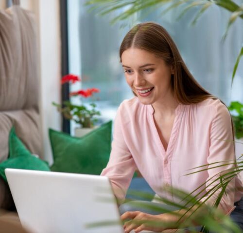 Obgyn patient in Idaho Falls, viewing online portal information.