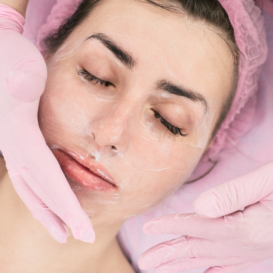 rosemark-nourishing-facial-mask-idaho-falls Facial mask applications during nourishing facial in Idaho Falls at Rosemark.